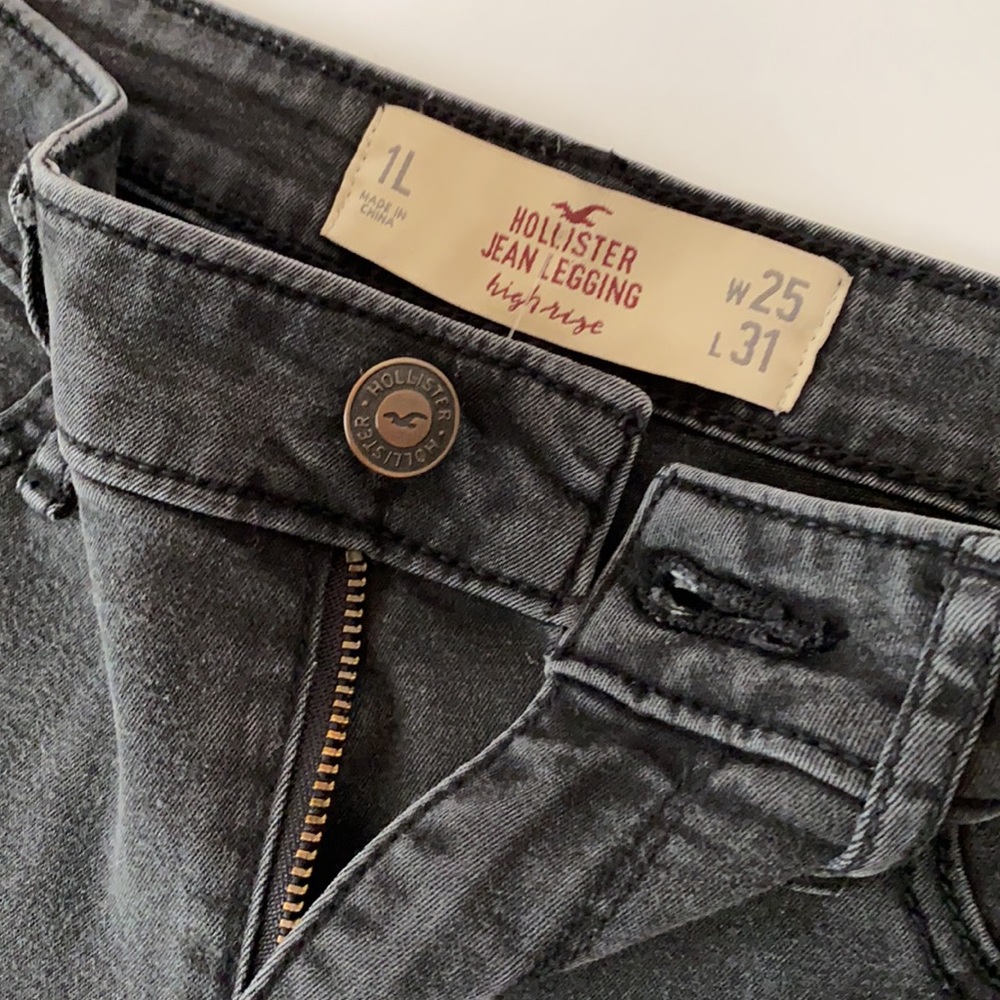☀️ JEANS SALE ☀️ HOLLISTER JEAN LEGGINGS HIGH RISE FADED BLACK